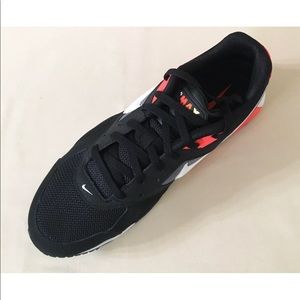 Nike Air Max IVO Lifestyle & Sports Black Crimson NWT Nike Air Max IVO Lifestyle & Sports Black Crimson NWT